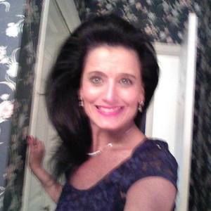 Meet your Posher, Lisa love